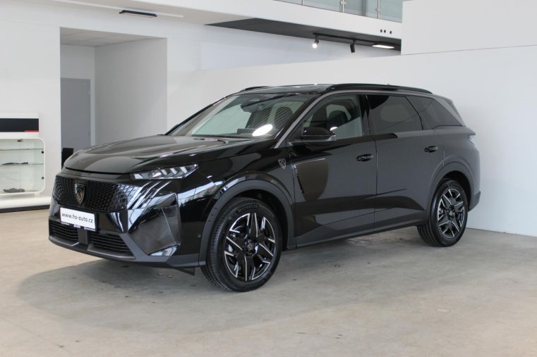 Peugeot 5008, Peugeot 5008 GT Hybrid 145 e-DCS6, barva černá