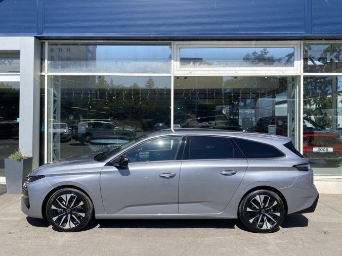 Peugeot 308, Peugeot 308 SW ALLURE Hybrid 145 e-DCS6, barva šedá
