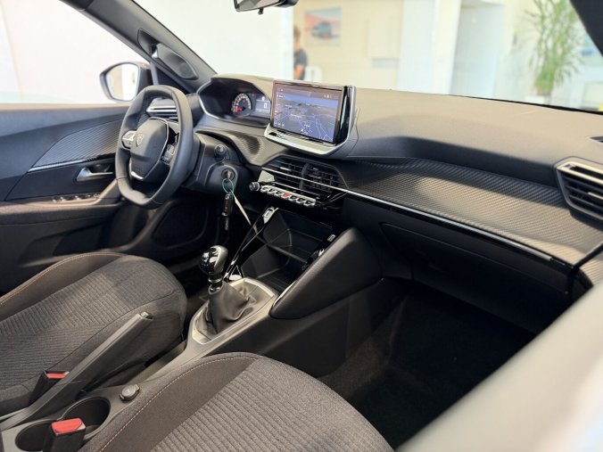 Peugeot 2008, Peugeot 2008 BUSINESS Turbo 100 MAN6, barva šedá