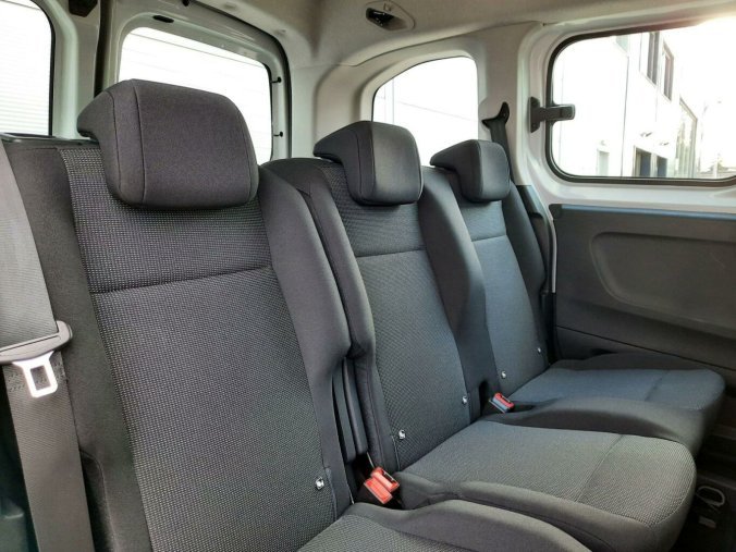 Peugeot Rifter, Peugeot Rifter ACTIVE BlueHDi 100 S&S MAN6 s, barva bílá