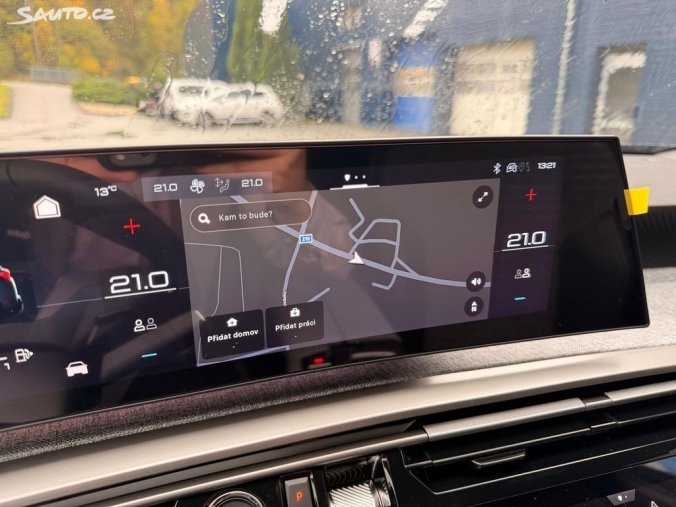 Peugeot 5008, Peugeot 5008 ALLURE Hybrid 145 e-DCS6, barva modrá