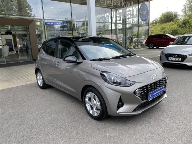 Hyundai i10, 1,0i 5 st. manuální, barva bronzová