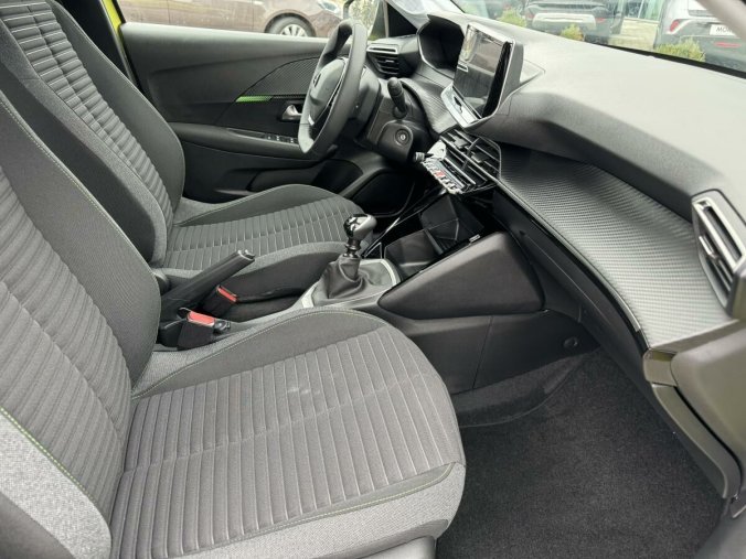 Peugeot 208, Peugeot 208 ACTIVE - IHNED K ODBĚRU, barva žlutá