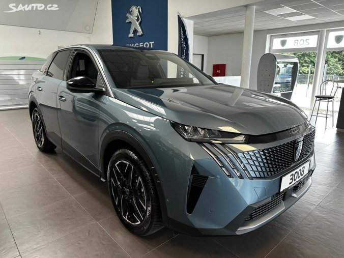 Peugeot 3008, Peugeot 3008 ALLURE Hybrid 145 e-DCS6, barva modrá