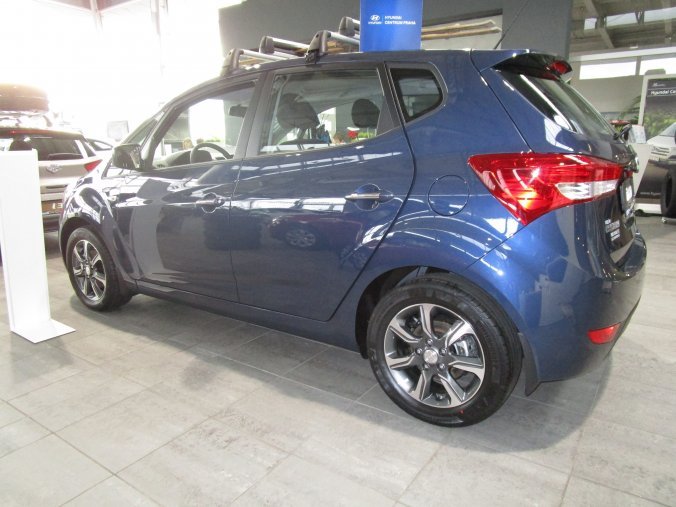 Hyundai i20, 1,4 CVVT 66 kW (95 NAT) 5 st. man, barva modrá