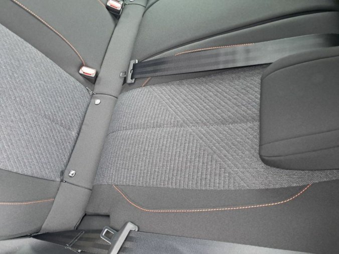 Peugeot 308, Peugeot 308 308 SW STYLE BlueHDi 130 S&amp, barva bílá