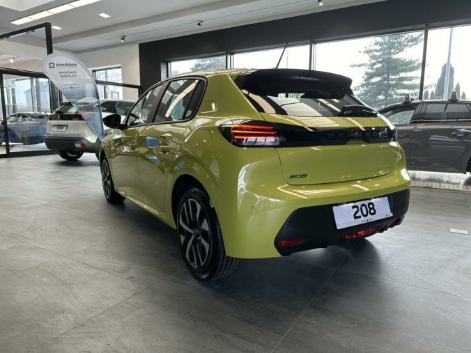 Peugeot 208, Peugeot 208 STYLE PureTech 75 MAN5, barva žlutá