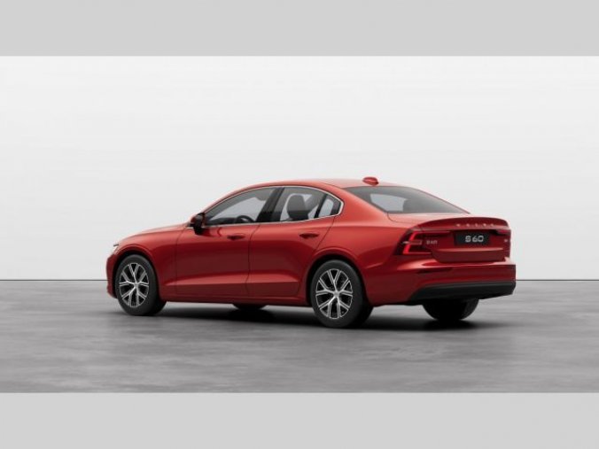 Volvo S60, B4 2.0L 197+14 HP AT7 FWD CORE, barva červená