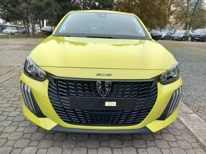 Peugeot 208, Peugeot 208 Active PureTech 75 S&S MAN5, barva žlutá