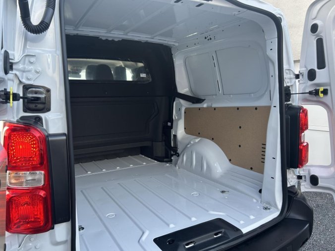 Peugeot Expert, Peugeot Expert Polocombi L3 2.0 BlueHDi 145k, barva bílá