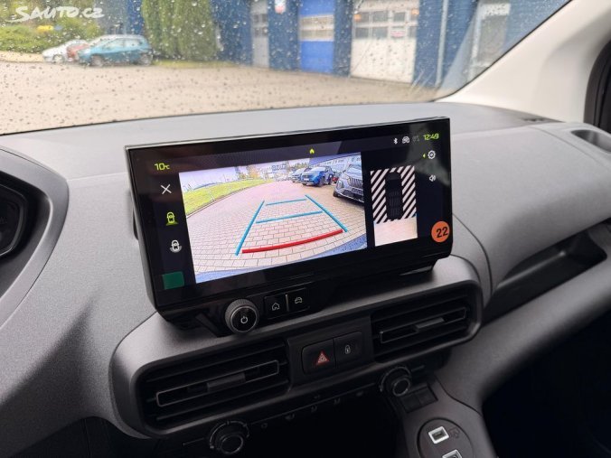 Peugeot Rifter, Peugeot Rifter ALLURE PureTech 110k MAN6, barva zelená