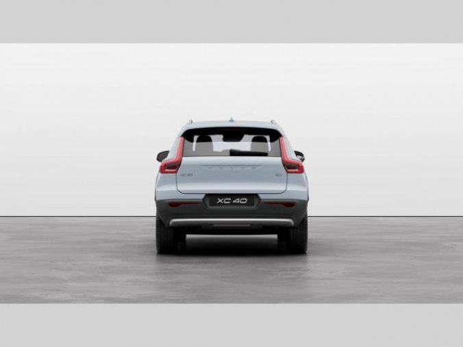 Volvo XC40, T2 1.5L 129 HP AT8 FWD CORE, barva modrá