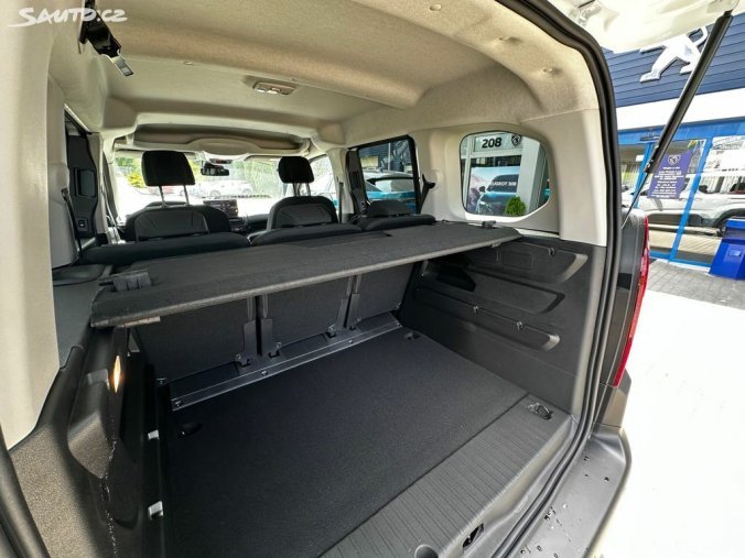 Peugeot Rifter, Peugeot Rifter GT BlueHDi 130 S&S EAT8, barva bílá
