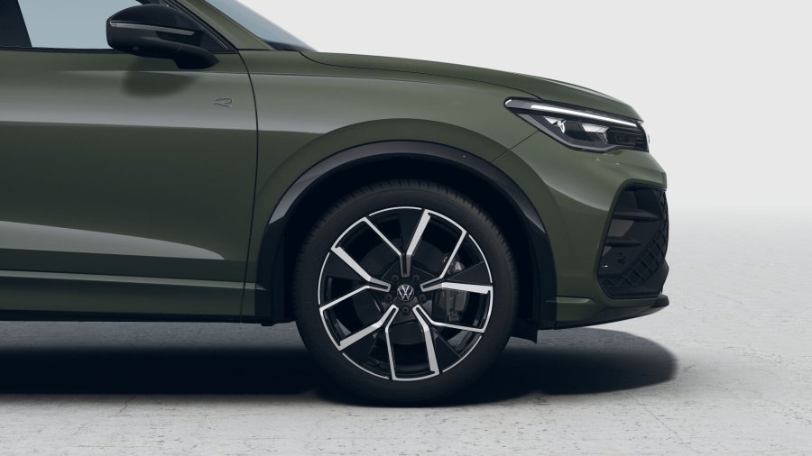 Volkswagen Tiguan, Tiguan R-Line 2,0 TDI 142 kW 4MOT, barva zelená