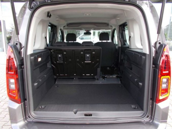 Opel Combo, Life Enjoy L1H1 standard D15DT, barva šedá
