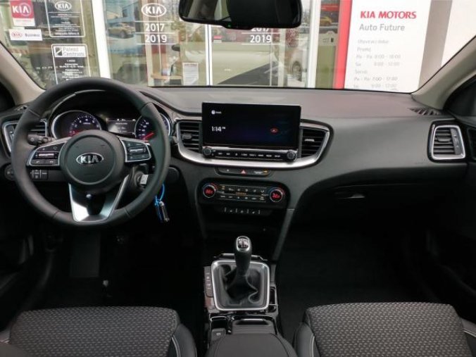 Kia XCeed, 1.5 T-GDi GPF TOP, barva bílá