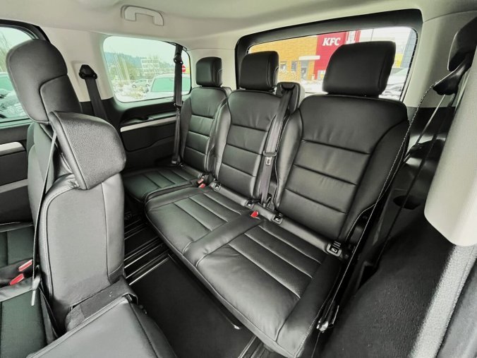 Peugeot Traveller, Peugeot Traveller ALLURE Standard 2.0 BlueHDi 180 EAT8, barva šedá