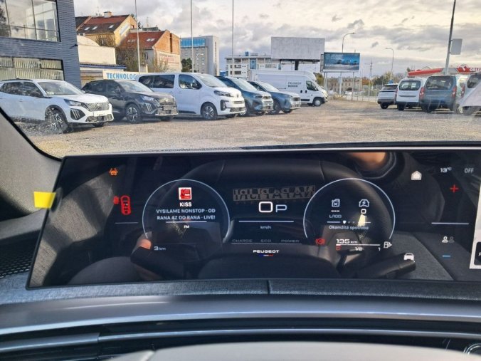 Peugeot 3008, Peugeot 3008 3008 GT Hybrid 145 e-DCS6, barva šedá