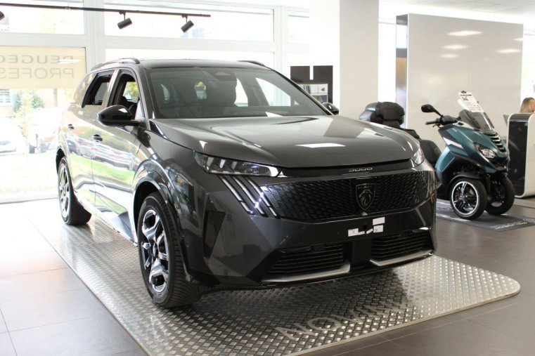 Peugeot 5008, Peugeot 5008 GT Plug-in HYBRID 195k e-DCS7, barva šedá