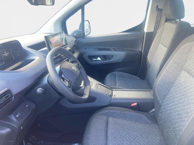 Peugeot Rifter, Peugeot Rifter LONG ALLURE BlueHDi 130 EAT8, barva bílá