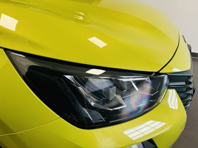 Peugeot 208, Peugeot 208 STYLE PureTech 100 S&S MAN6, barva žlutá