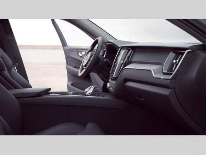 Volvo XC60, T8 RECHARGE 2.0L 303 HP INSCRI, barva šedá