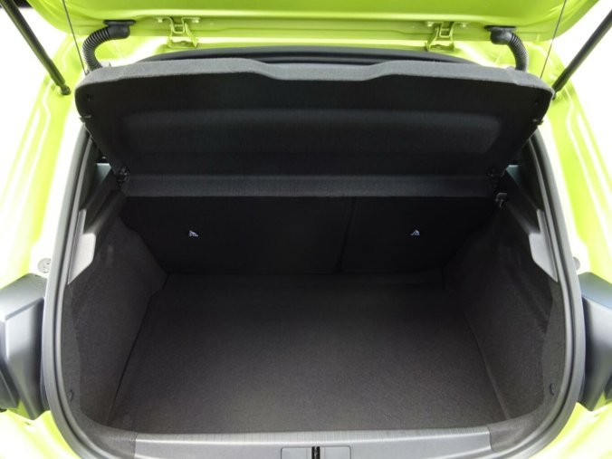 Peugeot 208, Peugeot 208 ACTIVE Hybrid 110k e-DCS6, barva žlutá