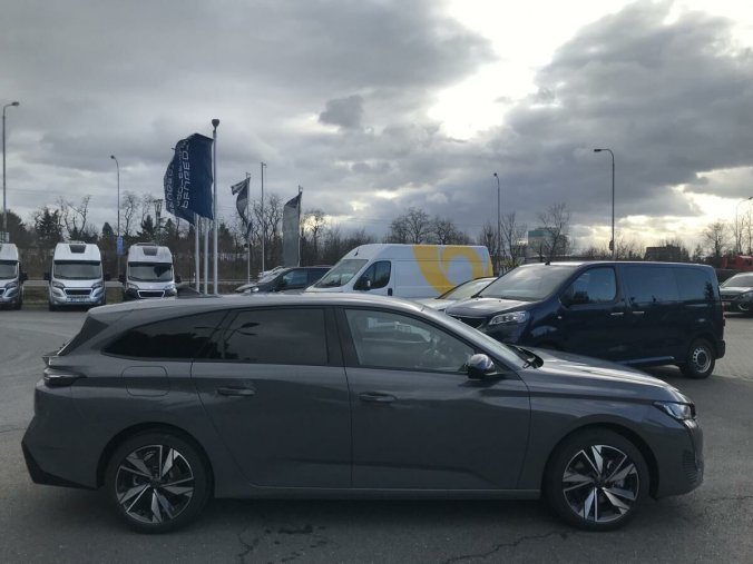 Peugeot 308, Peugeot 308 SW 1.2 PureTech ALLUR 130 EAT8, barva šedá