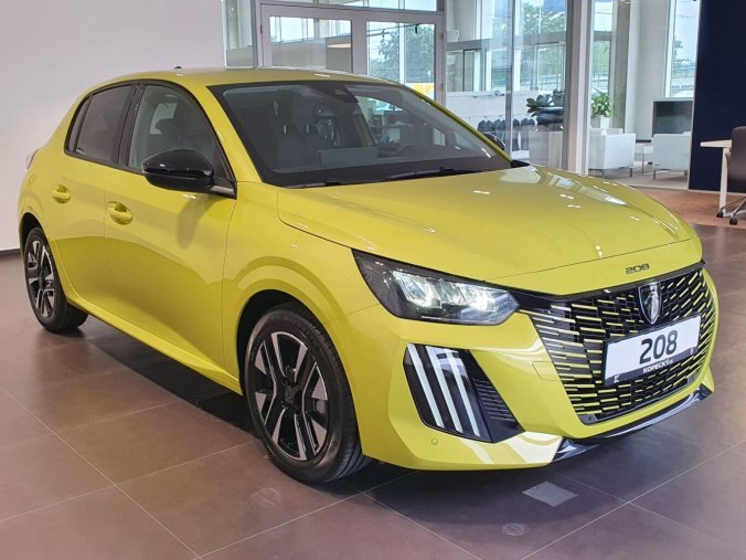 Peugeot 208, Peugeot 208 ALLURE 1.2 PT 100k MAN6, barva žlutá