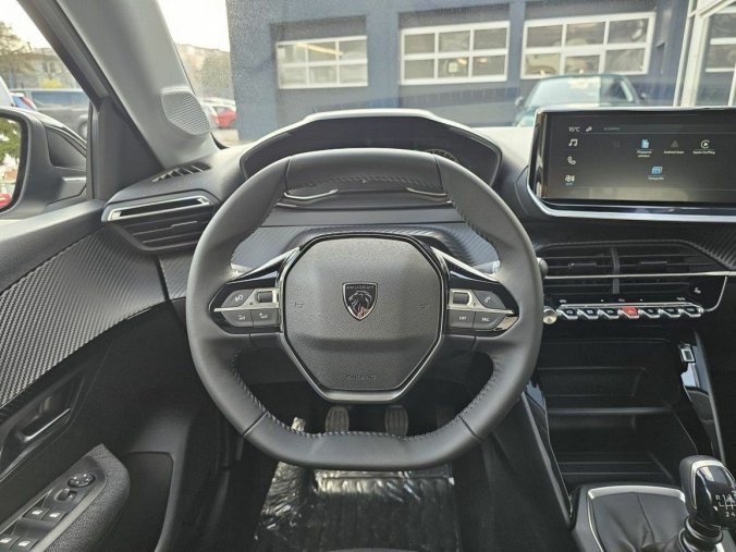 Peugeot 208, Peugeot 208 STYLE 1.2 PT 100K MAN6, barva bílá