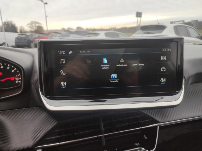 Peugeot 208, Peugeot 208 STYLE 1.2 TURBO 100k MAN6, barva žlutá