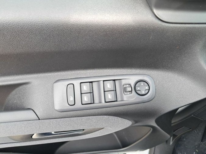 Peugeot Rifter, Peugeot Rifter GT BlueHDi 130 S&S EAT8, barva bílá