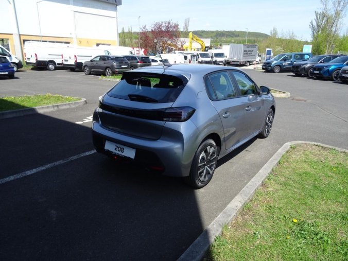 Peugeot 208, Peugeot 208 STYLE PureTech 100k MAN6, barva šedá