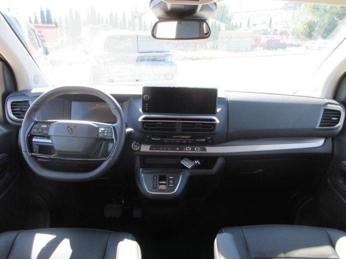 Peugeot Traveller, Peugeot Traveller ALLURE Long 2.0HDI 180k EAT8, barva bílá