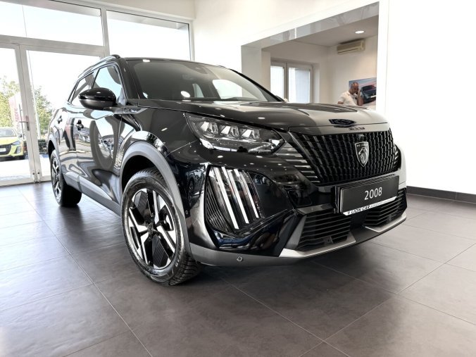 Peugeot 2008, Peugeot 2008 GT HYBRID 136k, Automat, barva černá