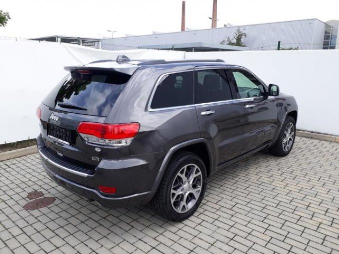 Jeep Grand Cherokee, 3,0 CRD Overland 250k 4x4 AT, barva šedá