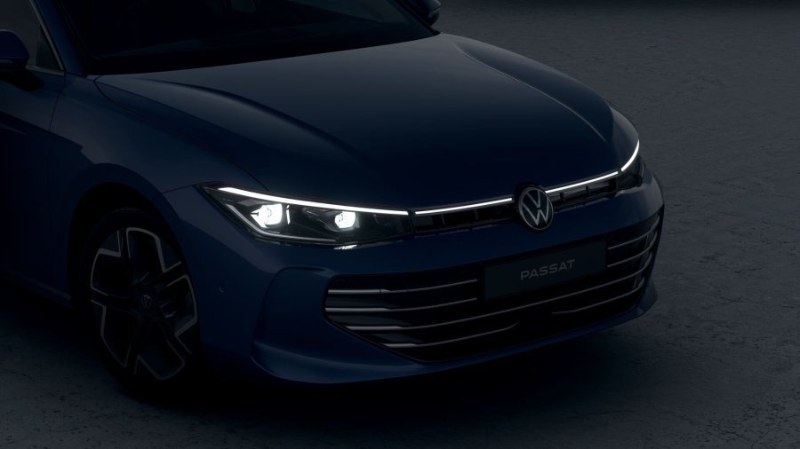 Volkswagen Passat, Passat Elegance 2,0 TDI 110 kW, barva modrá
