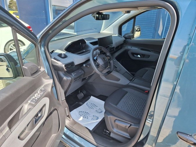 Peugeot Rifter, Peugeot Rifter LONG GT BHDi 130 EAT8, barva modrá