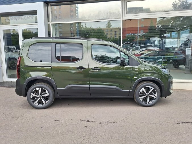 Peugeot Rifter, Peugeot Rifter GT 1.5 BHDi 130K EAT8, barva zelená
