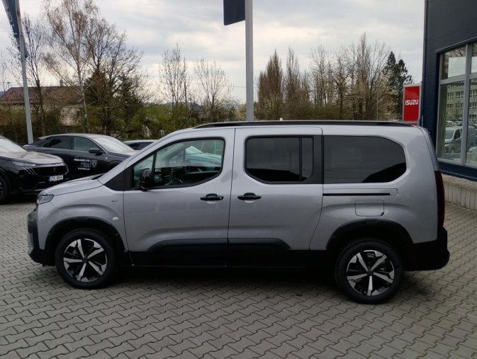 Peugeot Rifter, Peugeot Rifter LONG GT BHDi 130 EAT8, barva šedá