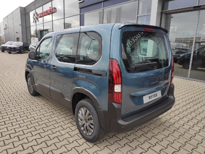 Peugeot Rifter, Peugeot Rifter ALLURE 1.2i 110k MAN6 BENZIN, barva modrá