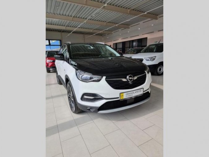 Opel Grandland X, Ultimate PHEV 1.6 (147kW) AT8, barva bílá