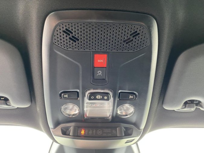 Peugeot 2008, Peugeot 2008 STYLE PureTech 100 S&S MAN6, barva bílá