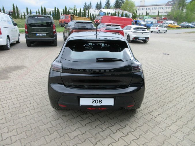 Peugeot 208, Peugeot 208 STYLE Hybrid 110 e-DCS6, barva černá