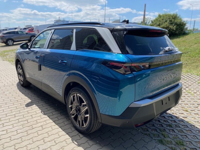 Peugeot 5008, Peugeot 5008 GT Hybrid 145 e-DCS6 - EL. SEDADLA - 8402, barva modrá