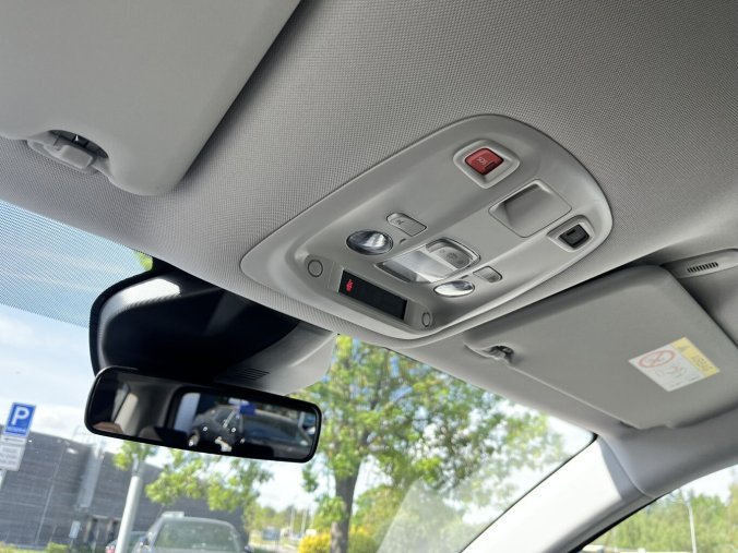Peugeot Traveller, Peugeot Traveller Active L3 2,2 HDi 180k EAT8, barva bílá