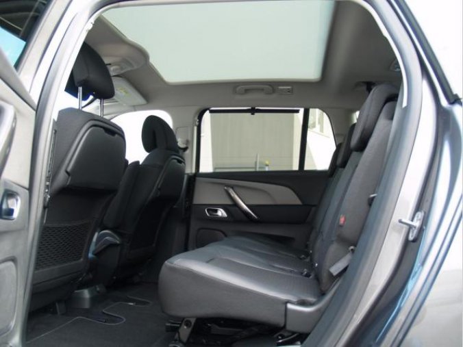 Citroën Grand C4 Spacetourer, Shine Pack 2,0BHDi 160 EAT8, barva šedá