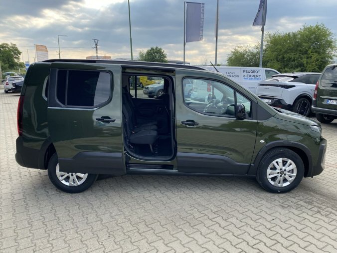 Peugeot Rifter, Peugeot Rifter Long Allure BlueHDi130 EAT8 N1, barva zelená