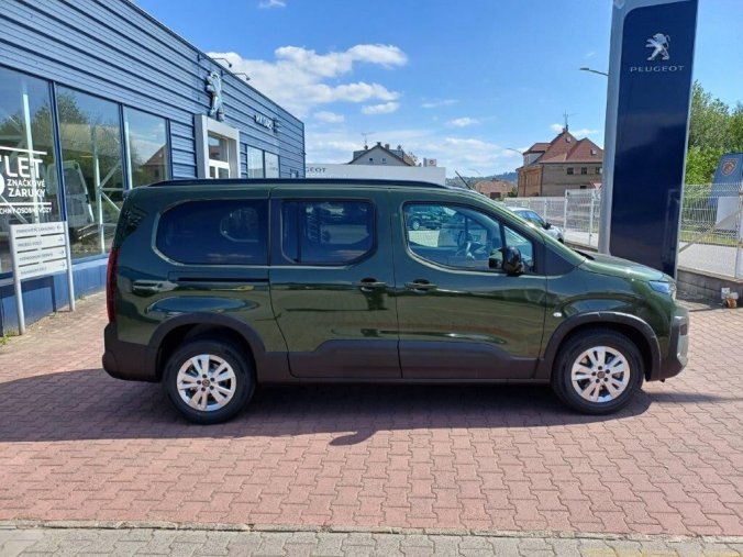 Peugeot Rifter, Peugeot Rifter Long Allure 1.5 HDI 130k, barva zelená