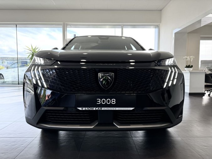 Peugeot 3008, Peugeot 3008 ALLURE Hybrid 136k, Automat, barva černá